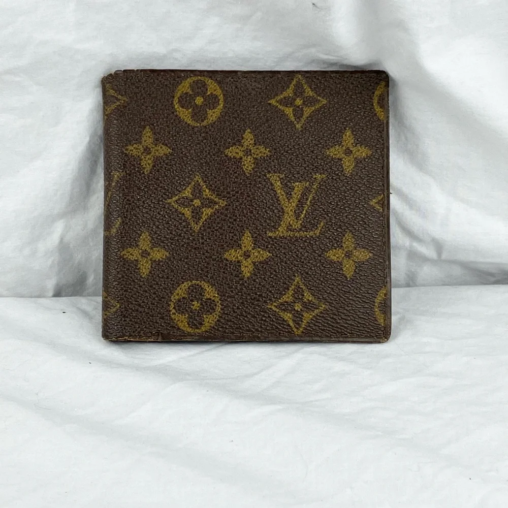 Auth vintage Louis Vuitton Monogram Brown wallet pre serial number 1970s